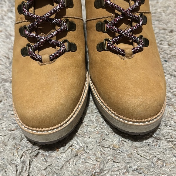 TOMS brown Melrose Wedge Boots - Picture 8 of 9